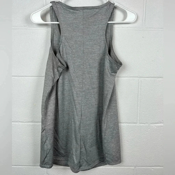 Maurices Athletic‎ Grey Tank Top by Maurices Size Medium - Picture 4 of 6